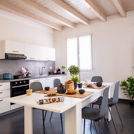 Residenza Gelsomino Διαμέρισμα Ντεζεντσάνο ντελ Γκάρντα Εξωτερικό φωτογραφία
