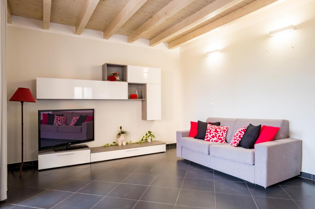 Residenza Gelsomino Διαμέρισμα Ντεζεντσάνο ντελ Γκάρντα Εξωτερικό φωτογραφία