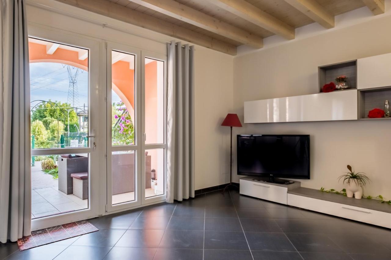 Residenza Gelsomino Διαμέρισμα Ντεζεντσάνο ντελ Γκάρντα Εξωτερικό φωτογραφία